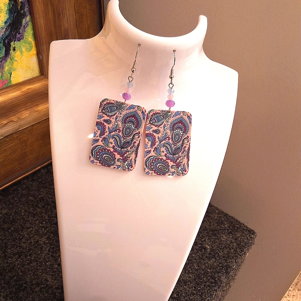 💥SALE💥NEW Paisley Print Dangle Earrings